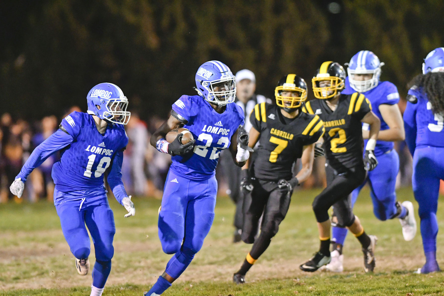 110317 Lompoc Cabrillo football 24.jpg